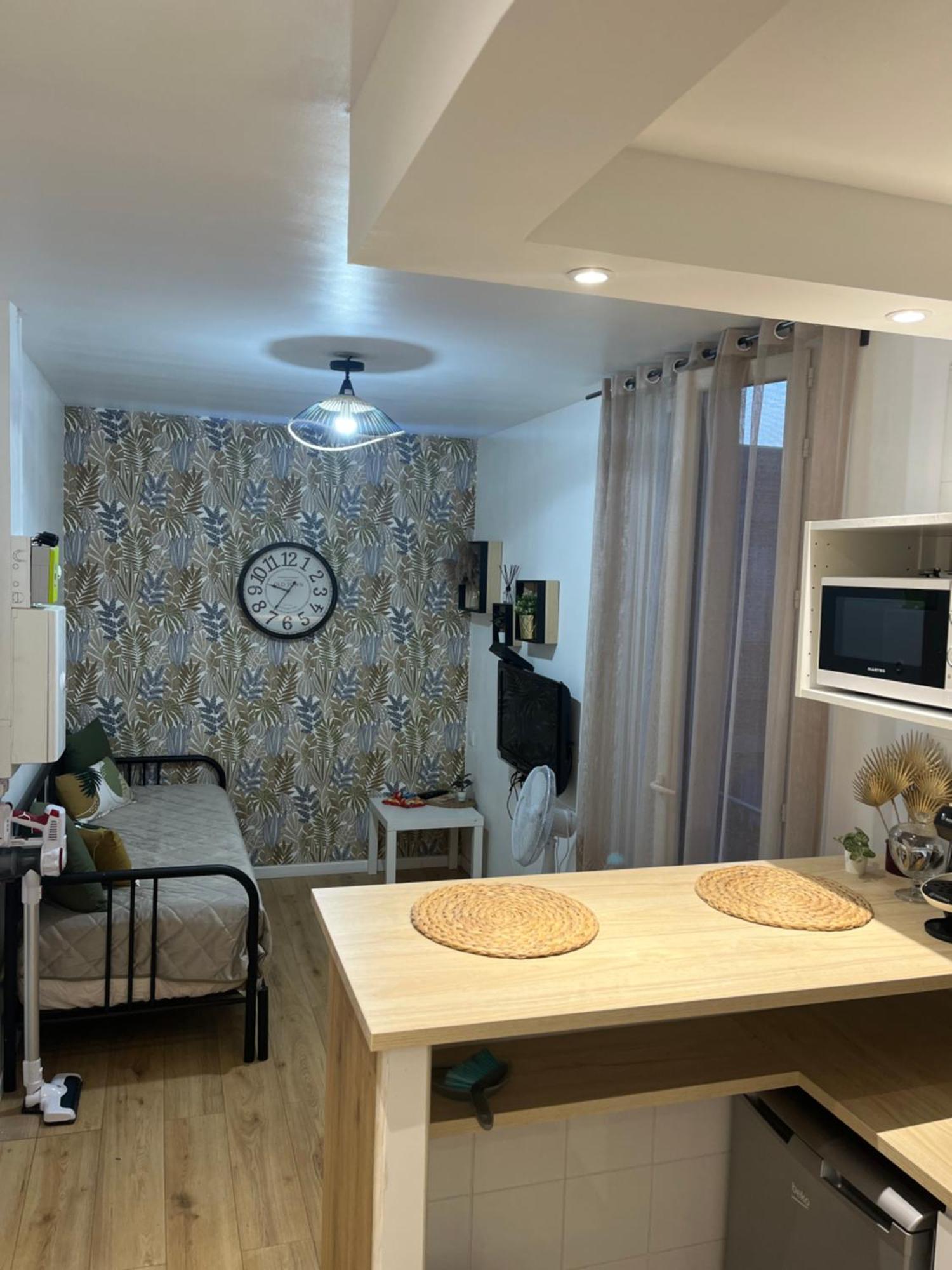 Cosy Appartement Nid De Reve Aubervilliers Exterior foto